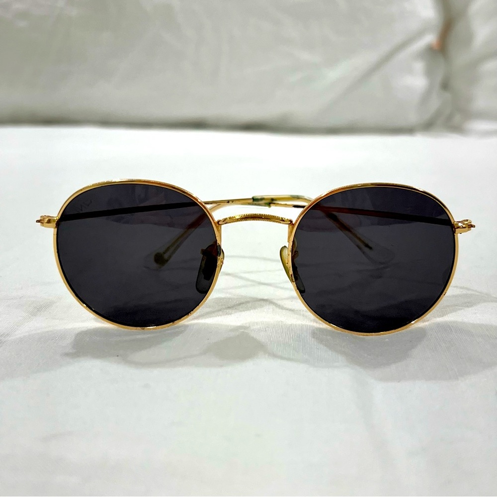 Francesca’s Round Sunglasses